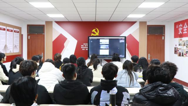 太阳集团8722c